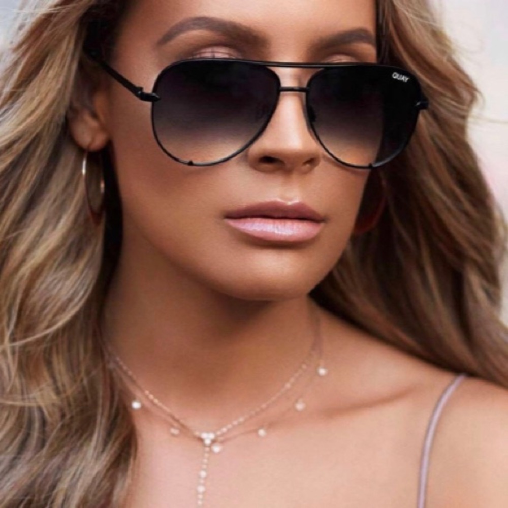 DessiPerkins & Quay Black Fade Aviators